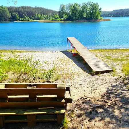 Hébergement de vacances Baby Jagi - Z Balia I Kominkiem W Lesie Posrod Jezior Niesiolowice