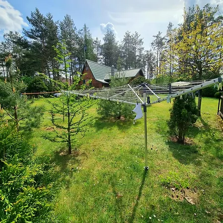 Baby Jagi - Z Balia I Kominkiem W Lesie Posrod Jezior * Niesiolowice