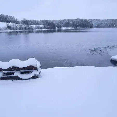Hébergement de vacances Baby Jagi - Z Balia I Kominkiem W Lesie Posrod Jezior Niesiolowice