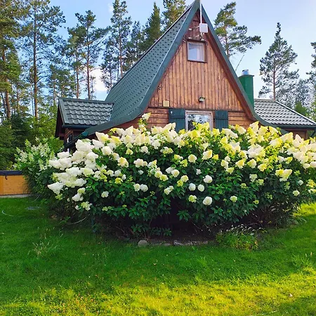 Hébergement de vacances Baby Jagi - Z Balia I Kominkiem W Lesie Posrod Jezior Niesiolowice