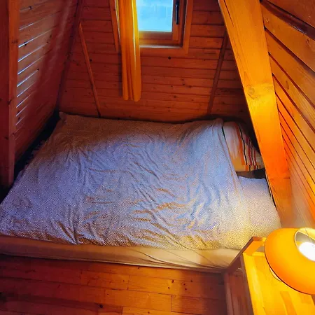 Hébergement de vacances Baby Jagi - Z Balia I Kominkiem W Lesie Posrod Jezior *