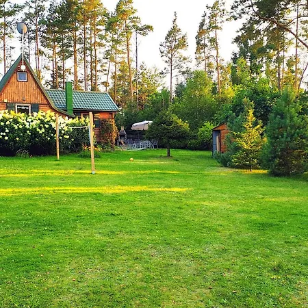 Baby Jagi - Z Balia I Kominkiem W Lesie Posrod Jezior Hébergement de vacances Niesiolowice