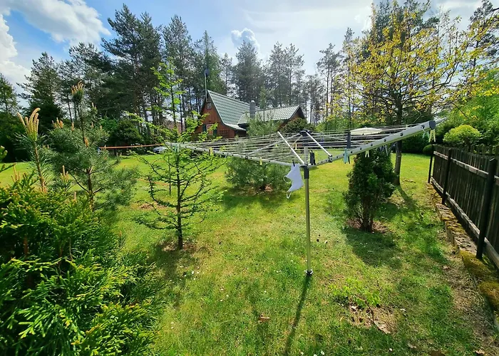 Baby Jagi - Z Balia I Kominkiem W Lesie Posrod Jezior * Niesiolowice