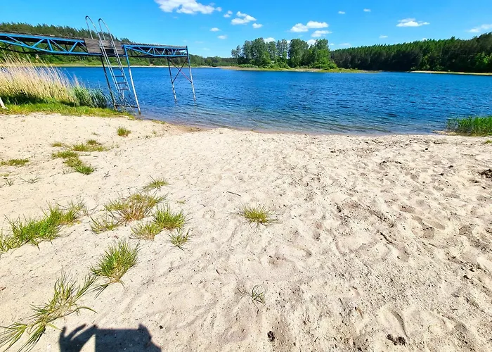 Baby Jagi - Z Balia I Kominkiem W Lesie Posrod Jezior *