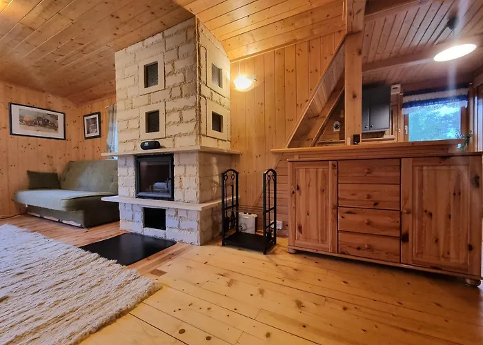 Prázdninový dům Baby Jagi - Z Balia I Kominkiem W Lesie Posrod Jezior